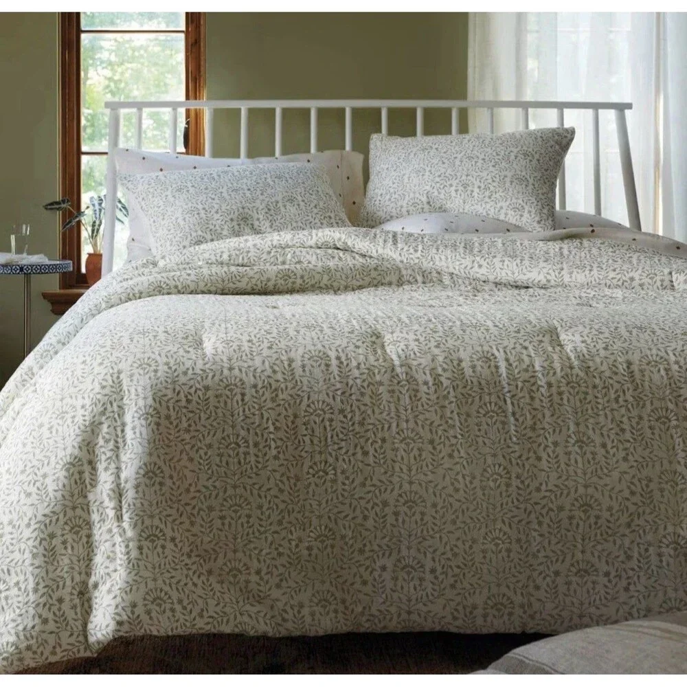 King Traditional Vine Printed Cotton Comforter & Sham Set Green - Threshold NEW